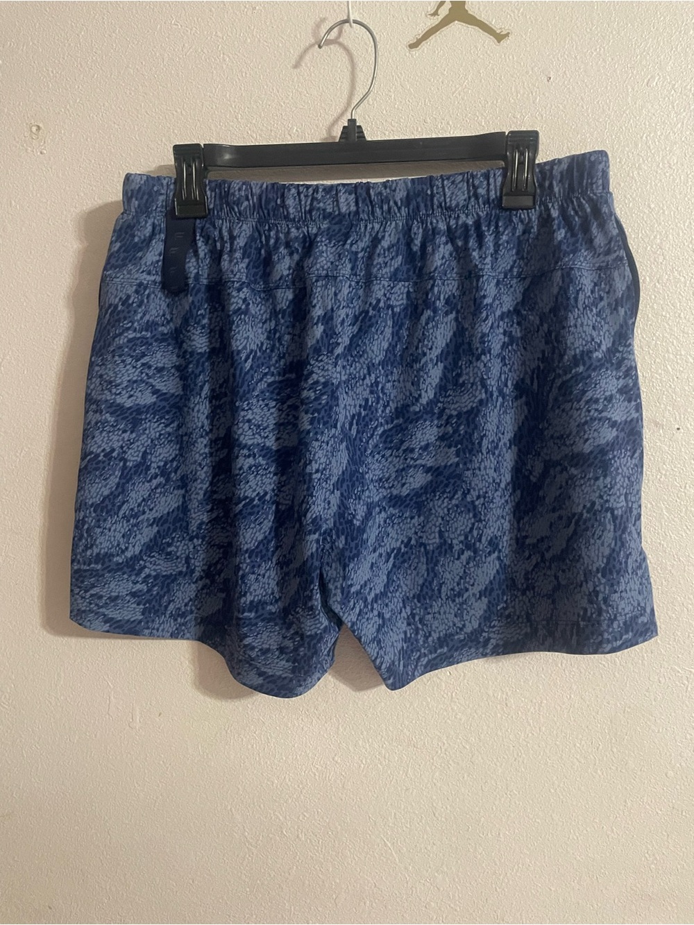 Fabletics The One Short 5in - Picture 4 of 4